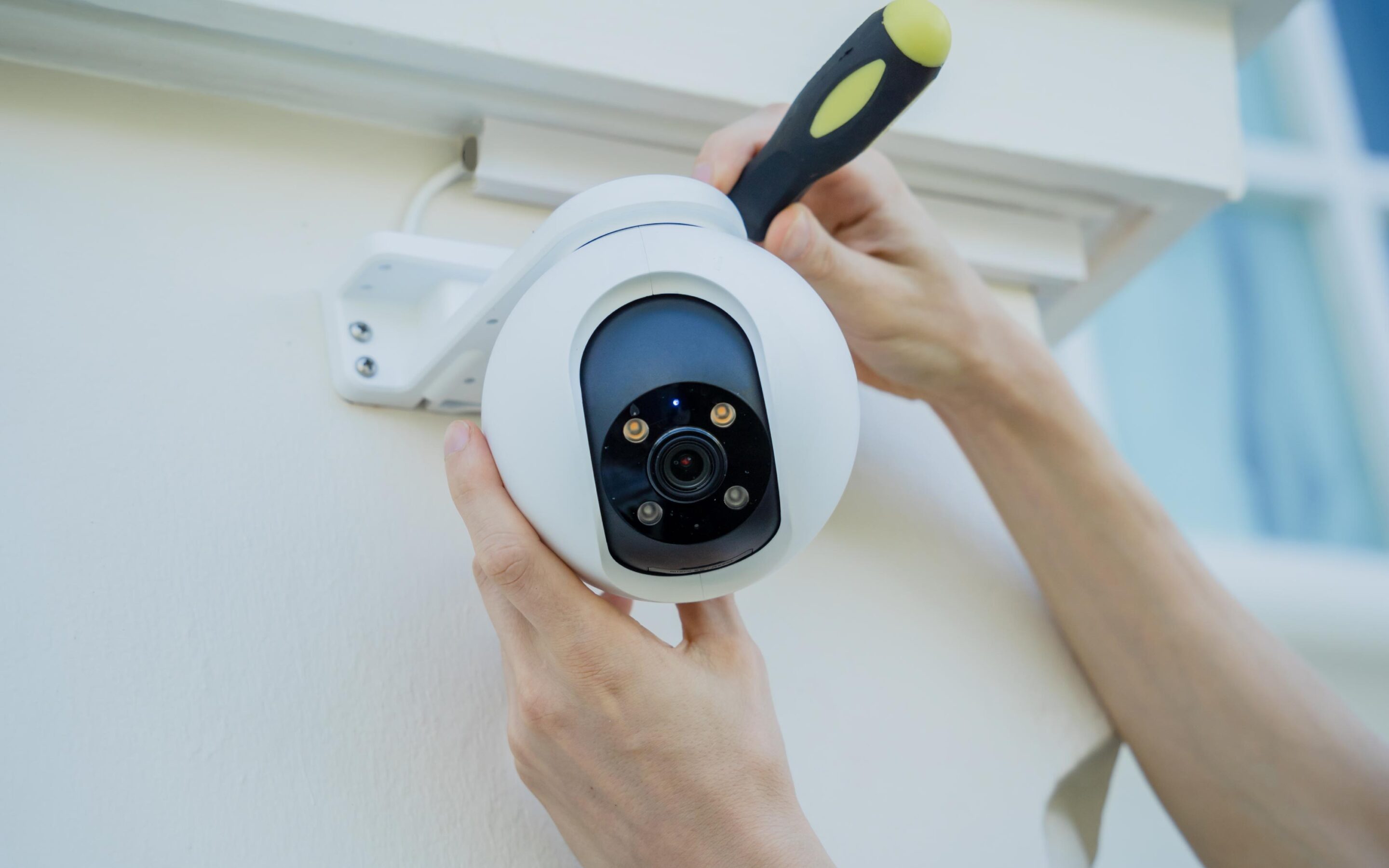Home Security System Installation: Professional or DIY?